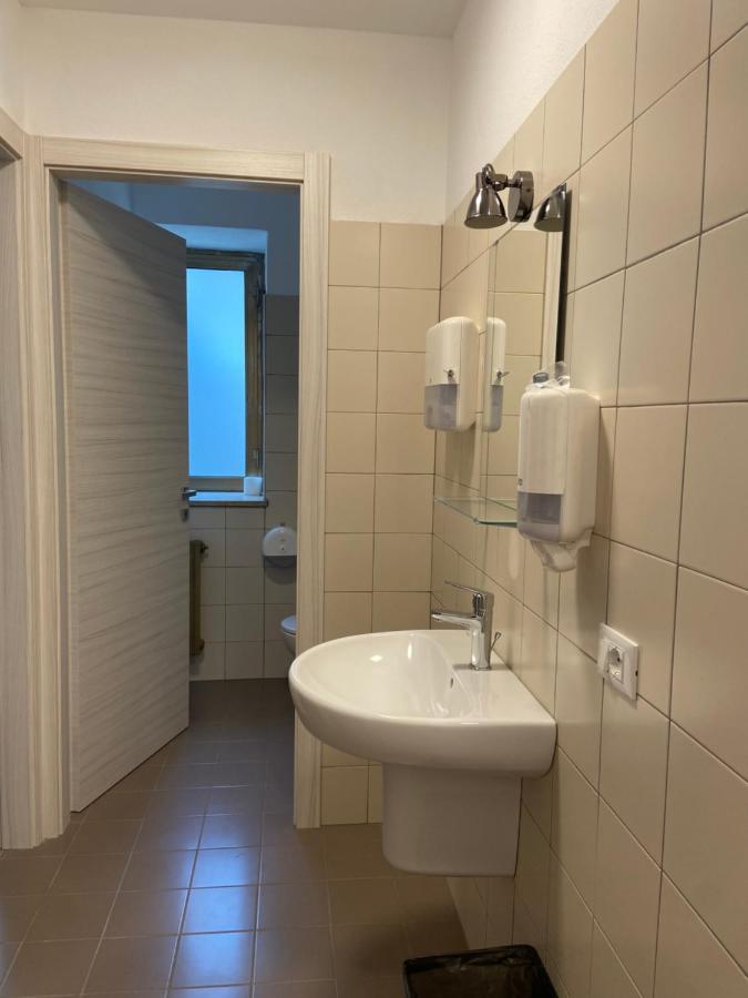 Albergue Hosthello Nus Exterior foto